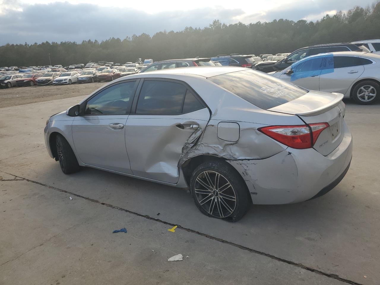 2015 TOYOTA COROLLA L - Image 2