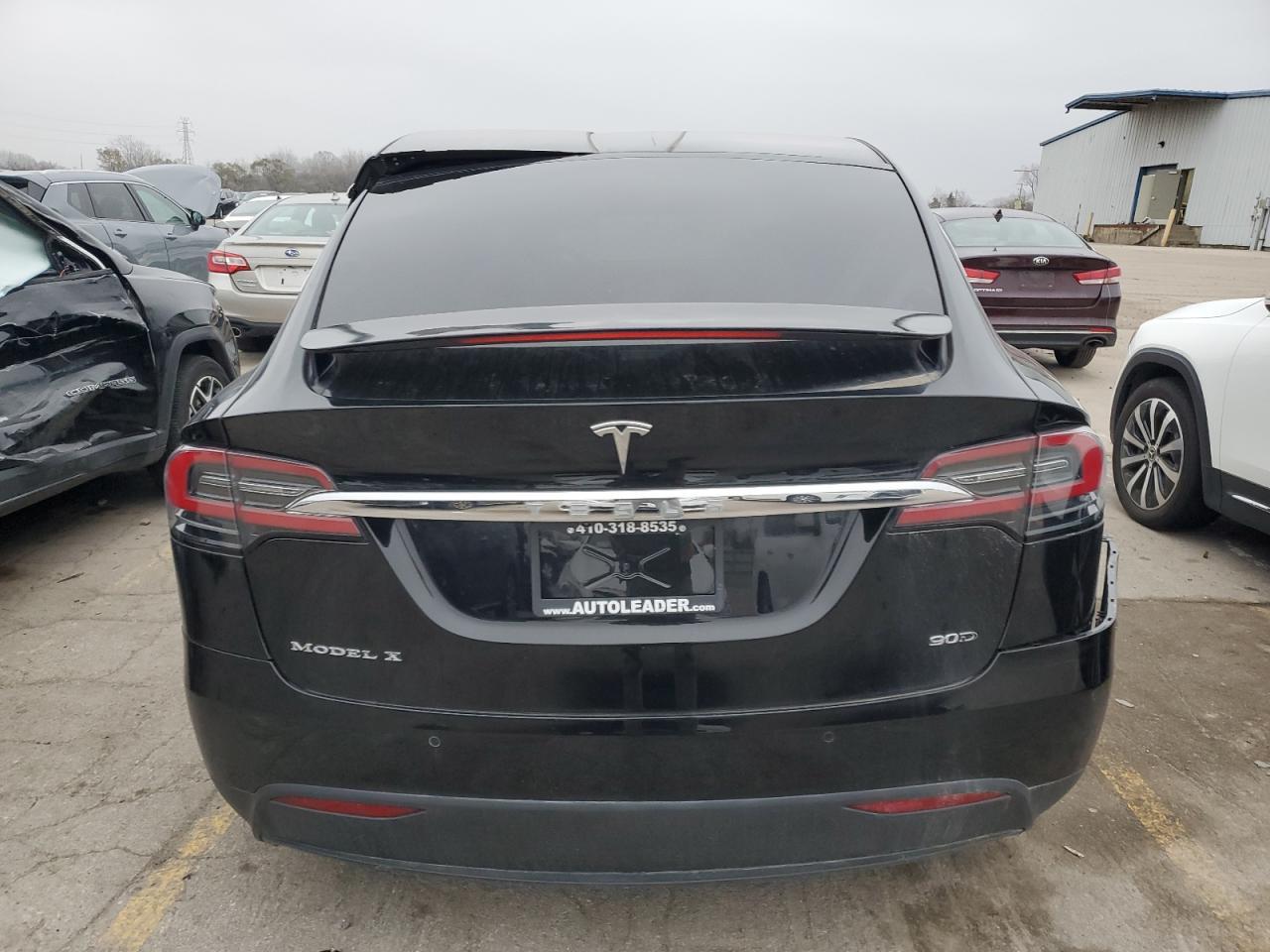 2016 TESLA MODEL X - Фото 6
