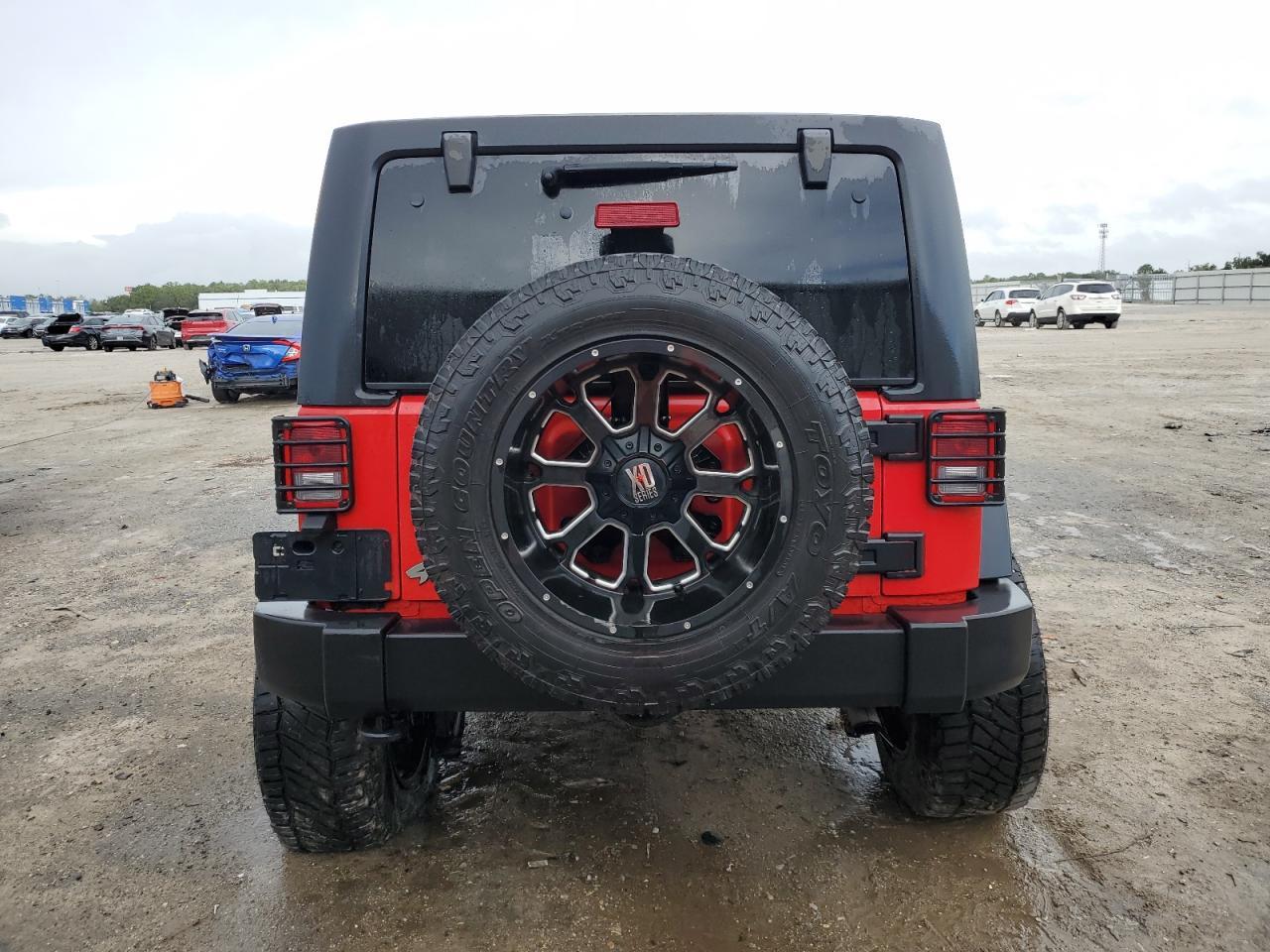 2017 JEEP WRANGLER U - Image 6