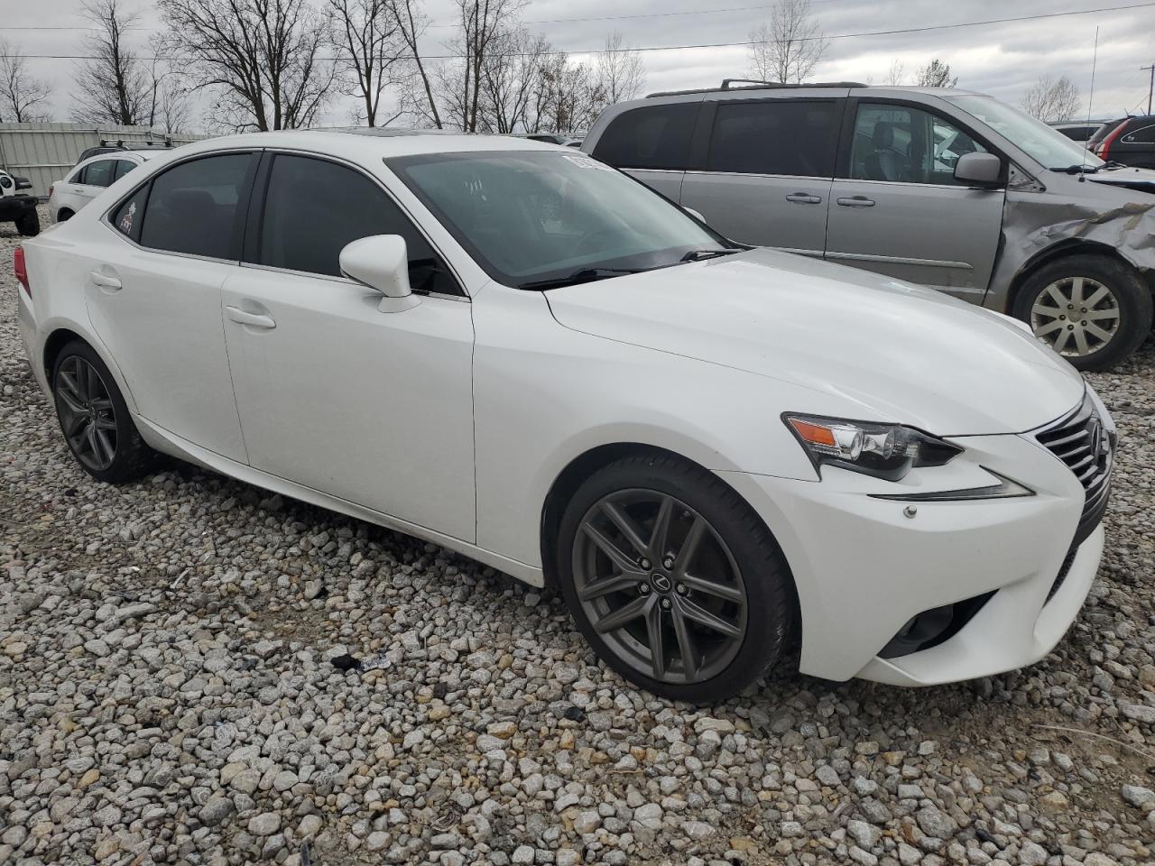 2014 LEXUS IS 250 - Image 4