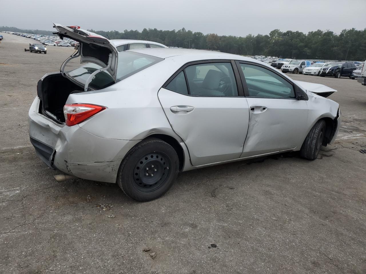 2016 TOYOTA COROLLA L - Фото 3