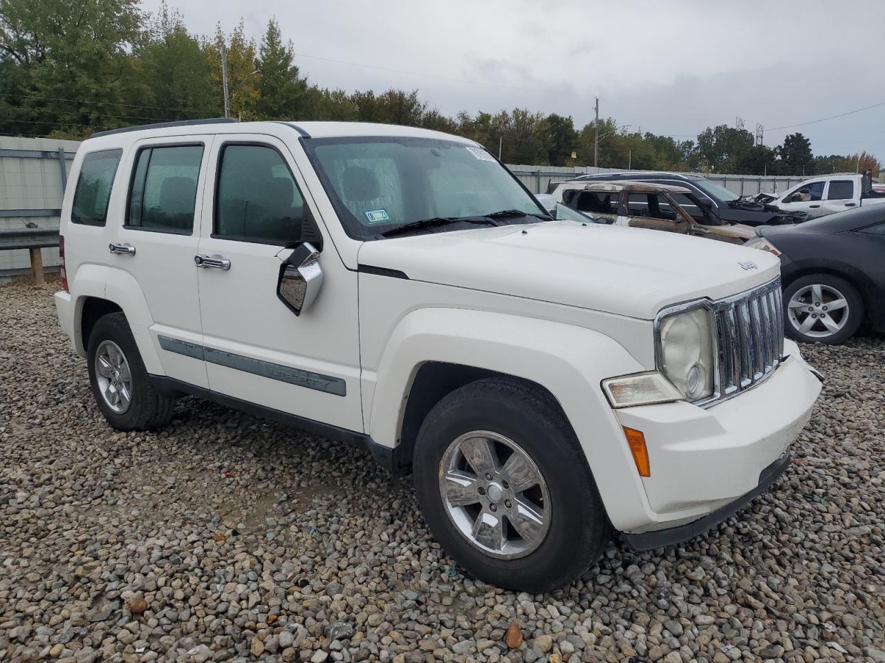 2010 JEEP LIBERTY SP - Image 4