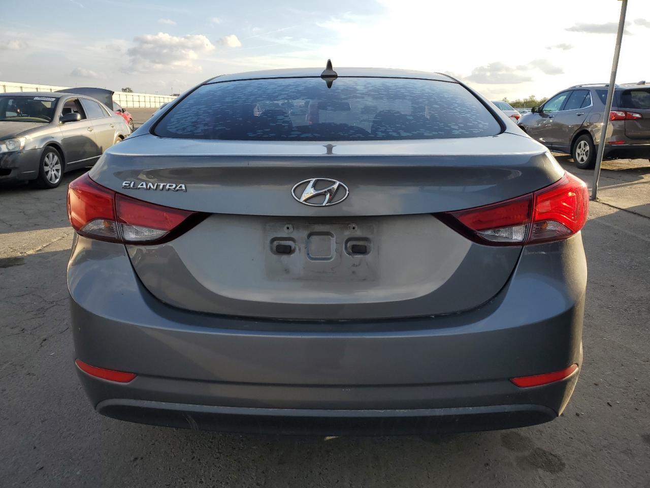 2014 HYUNDAI ELANTRA SE - Фото 6