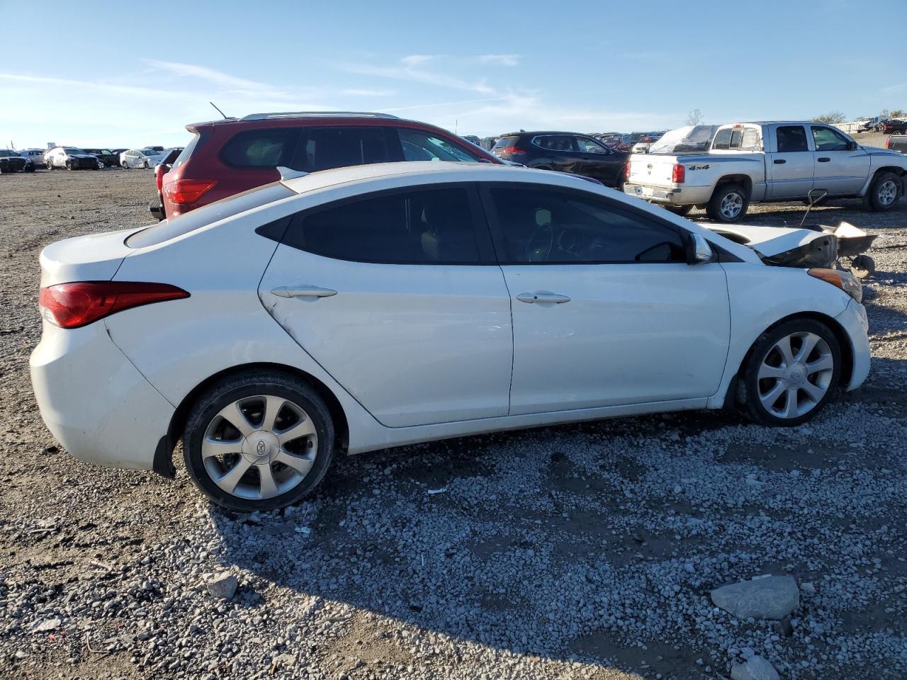 2013 HYUNDAI ELANTRA GL - Image 3