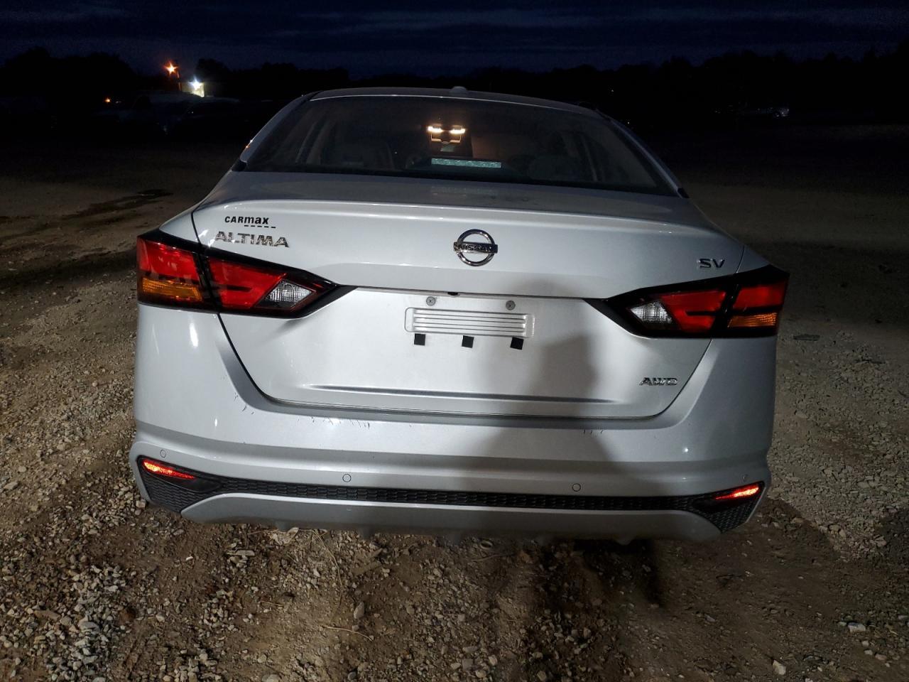 2022 NISSAN ALTIMA SV - Image 6