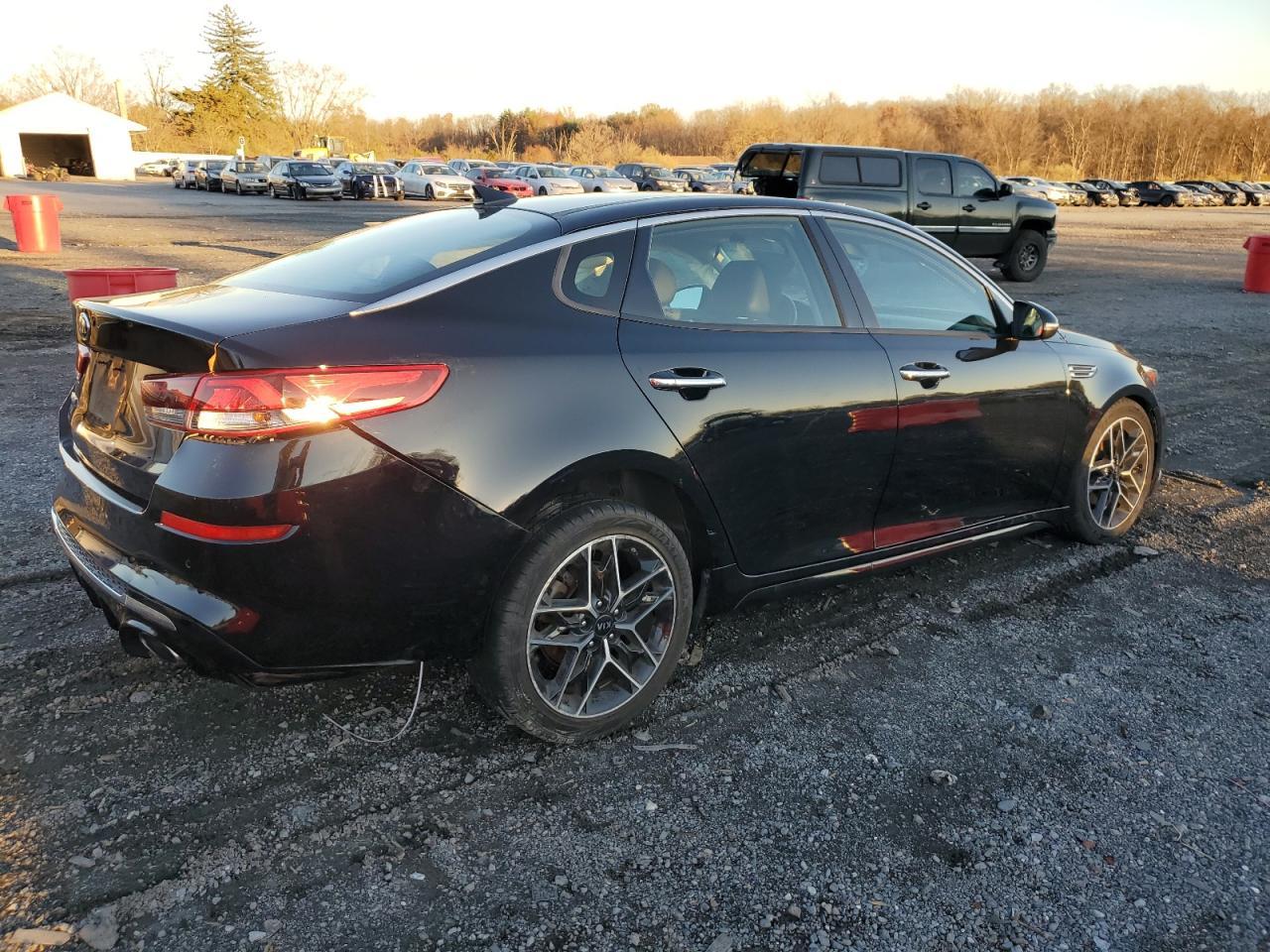 2020 KIA OPTIMA LX - Фото 3