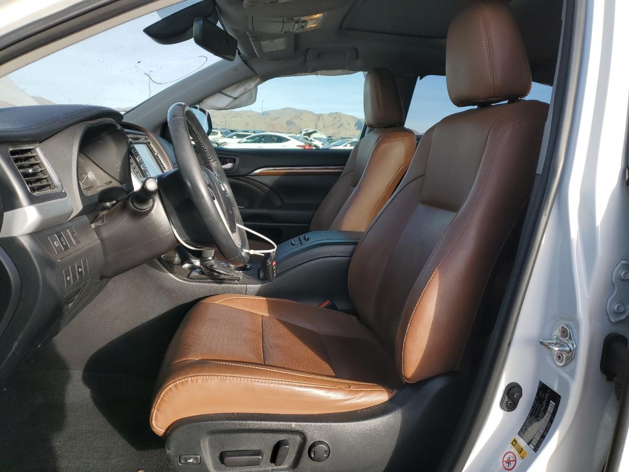 2018 TOYOTA HIGHLANDER - Фото 7