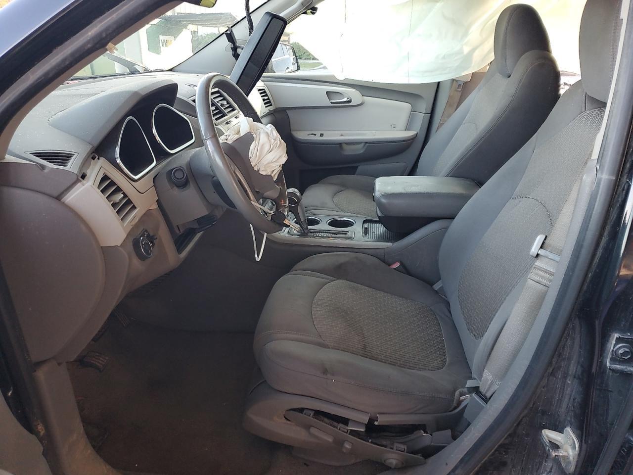 2011 CHEVROLET TRAVERSE L - Image 7