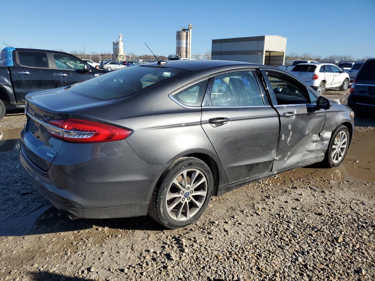2017 FORD FUSION SE - Фото 3