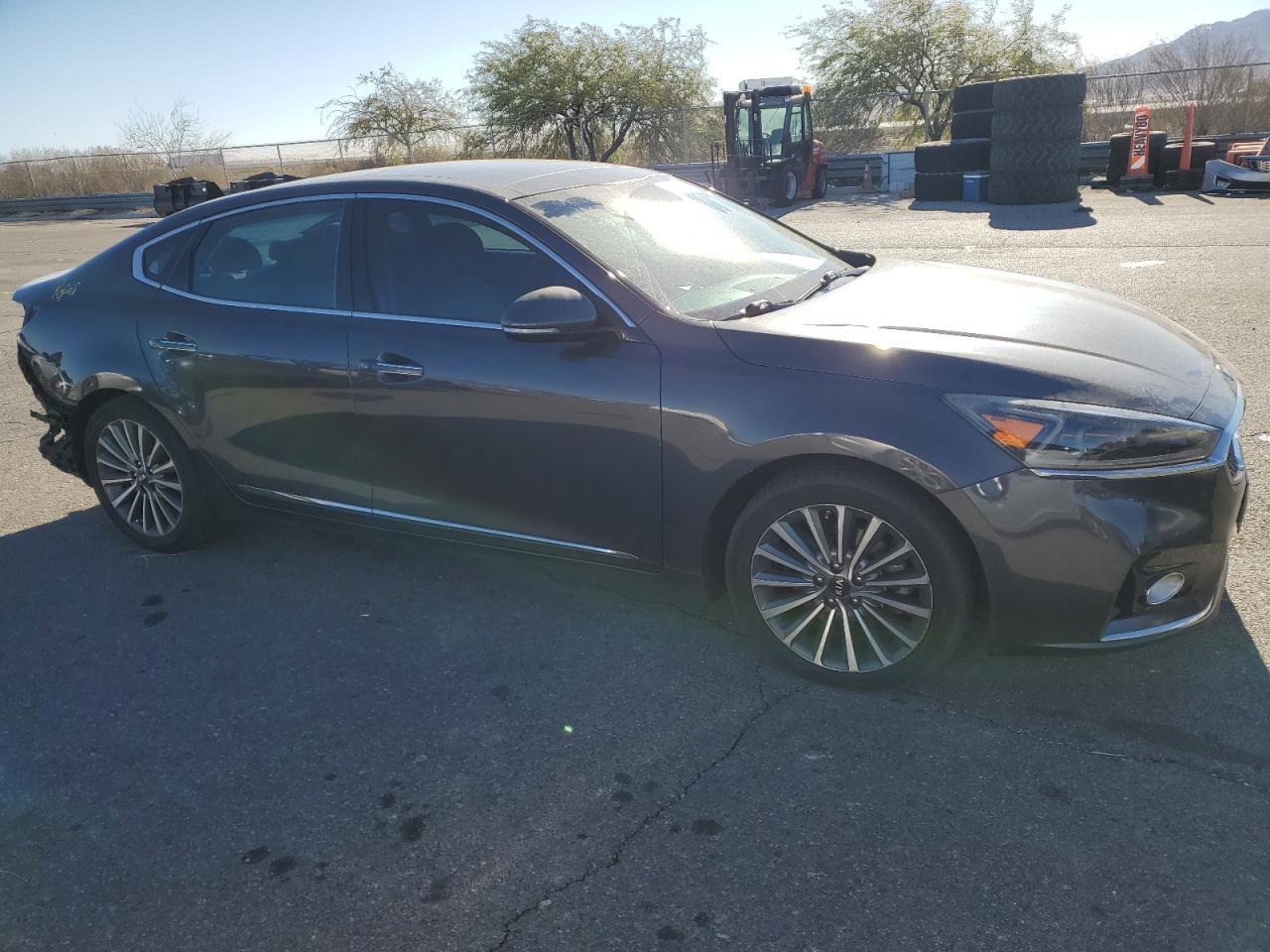 2017 KIA CADENZA PR - Image 4