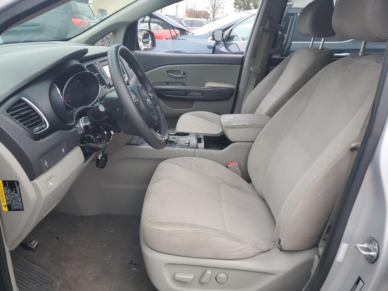 2016 KIA SEDONA LX - Фото 7