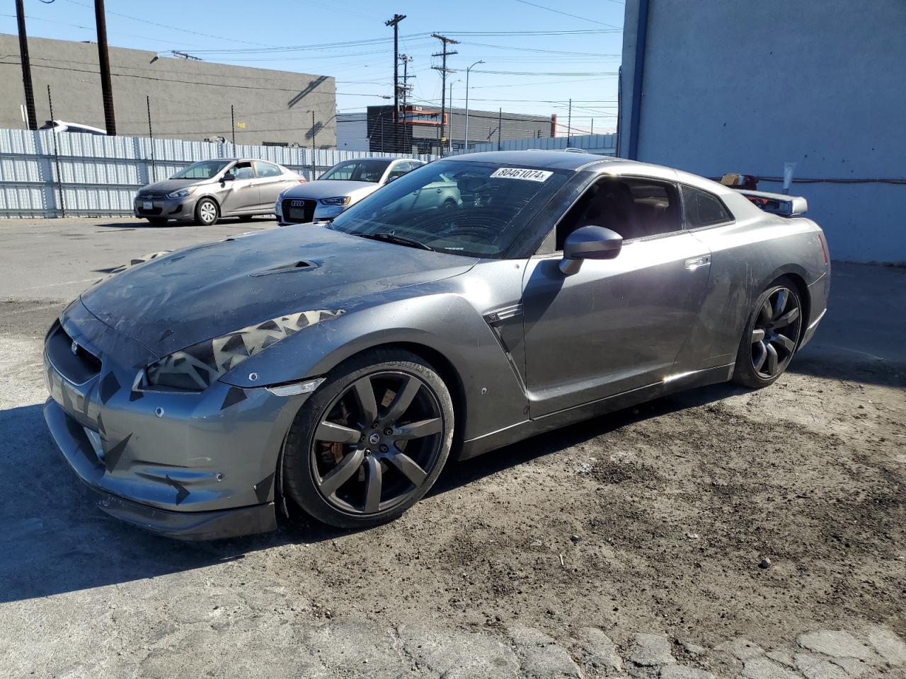 2010 NISSAN GT-R BASE
