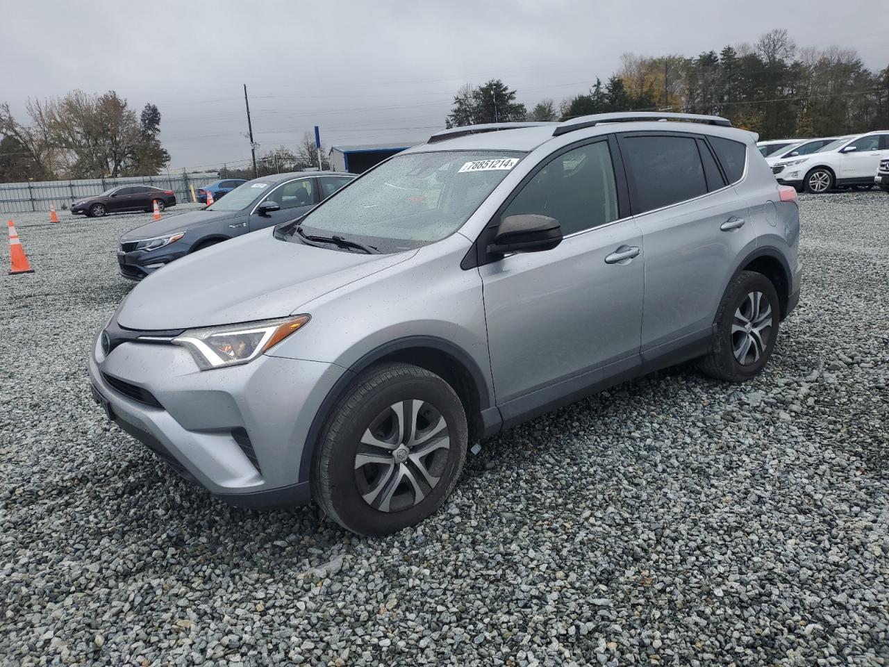 2018 TOYOTA RAV4 LE