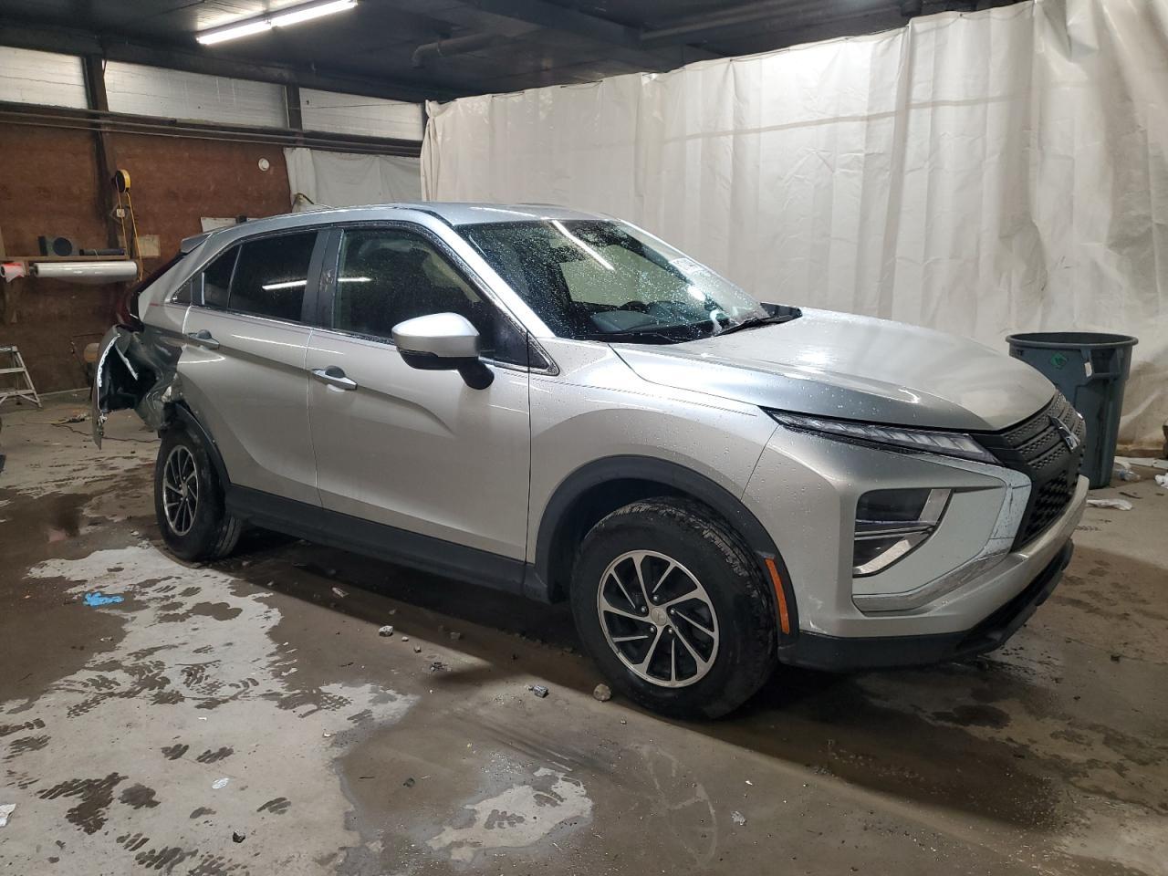 2022 MITSUBISHI ECLIPSE CR - Image 4
