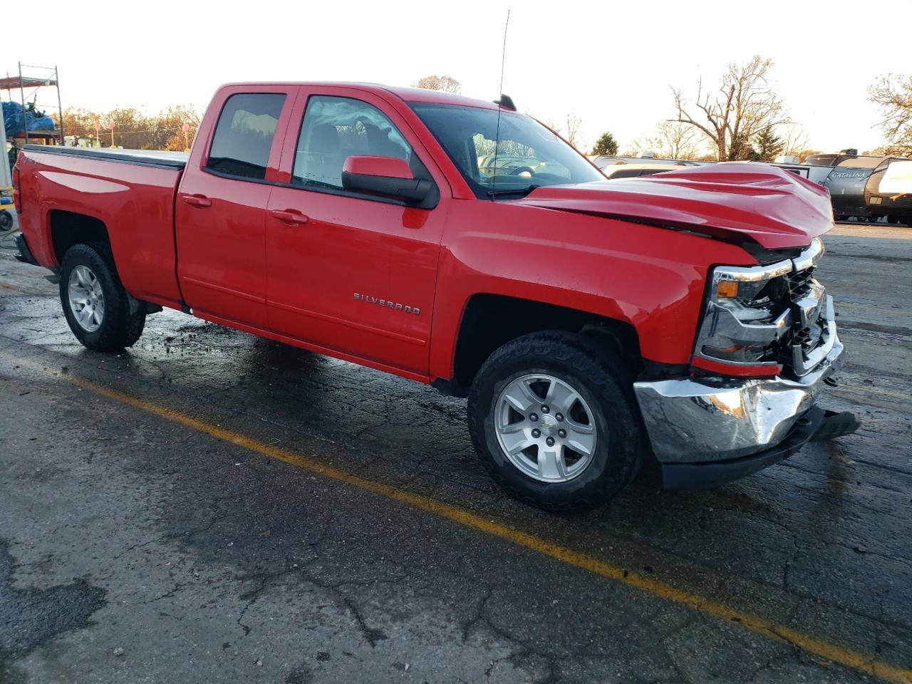 2018 CHEVROLET SILVERADO - Image 4