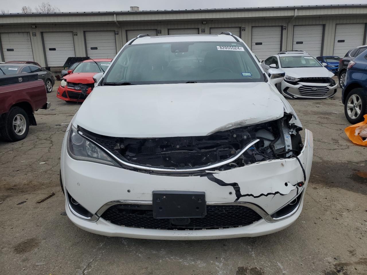 2017 CHRYSLER PACIFICA L - Image 5