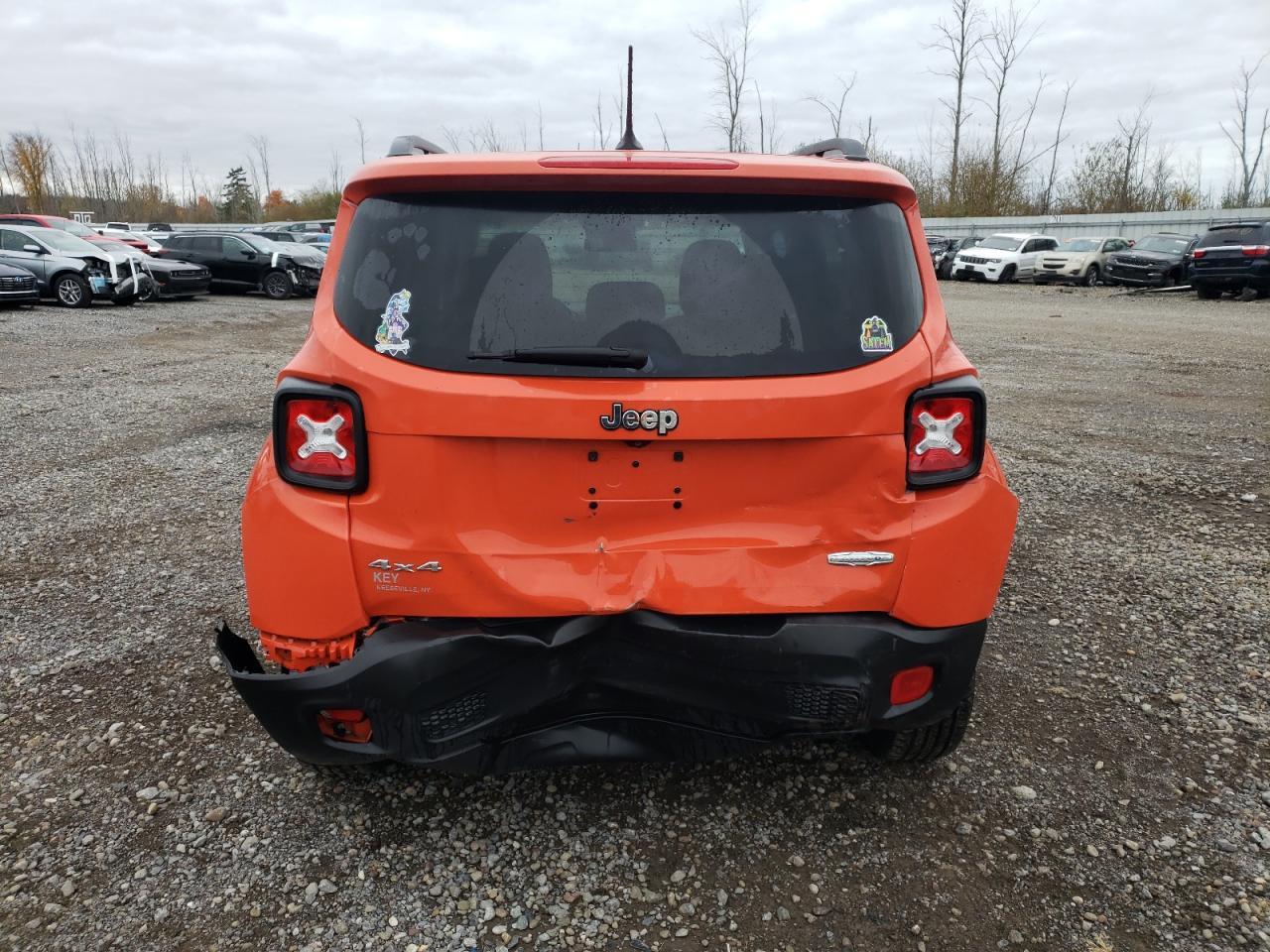 2016 JEEP RENEGADE L - Фото 6