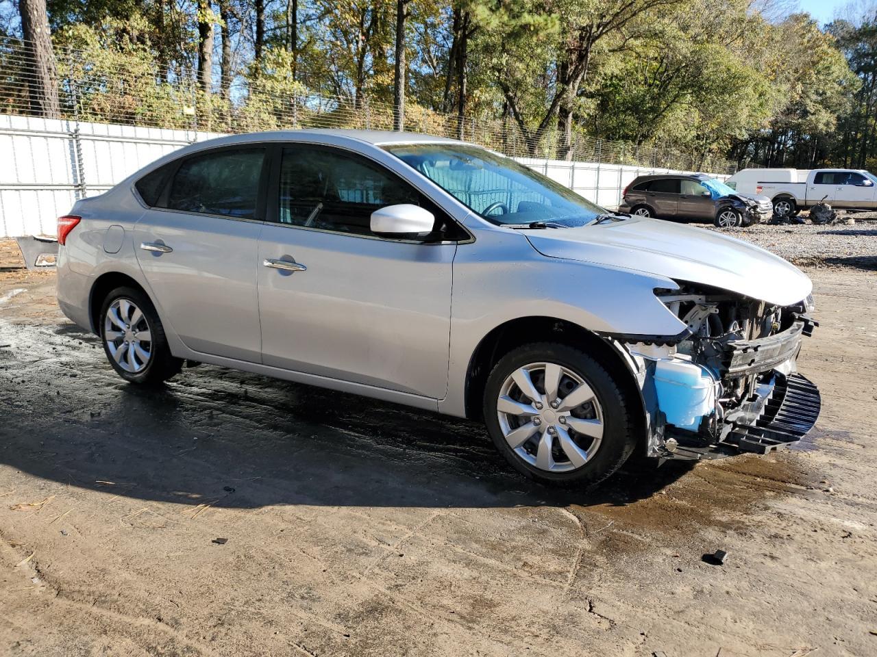 2017 NISSAN SENTRA S - Фото 4