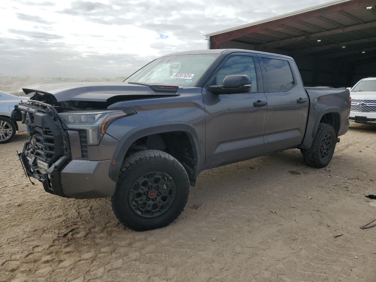 2023 TOYOTA TUNDRA CRE