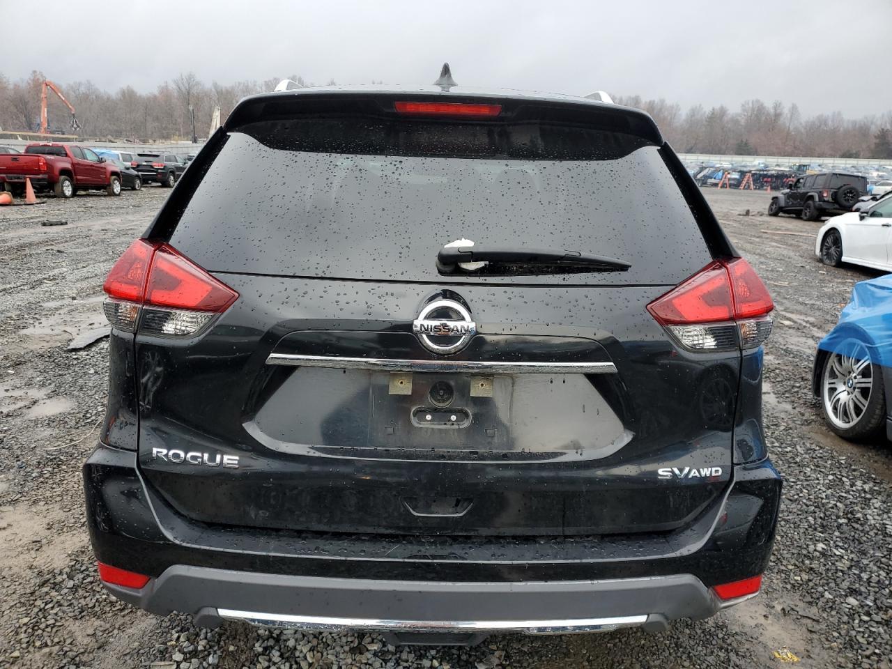 2018 NISSAN ROGUE S - Фото 6