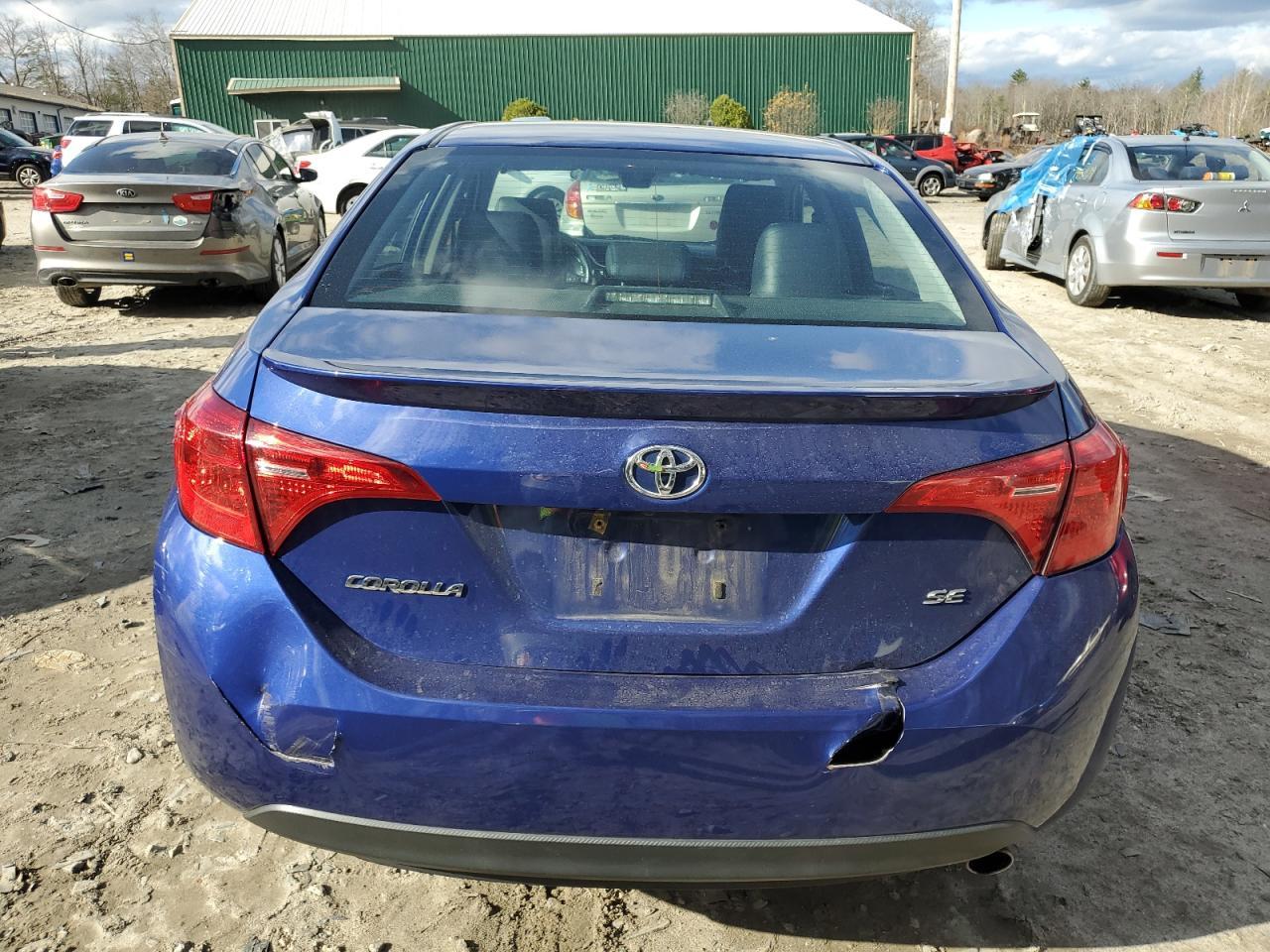2018 TOYOTA COROLLA L - Image 6