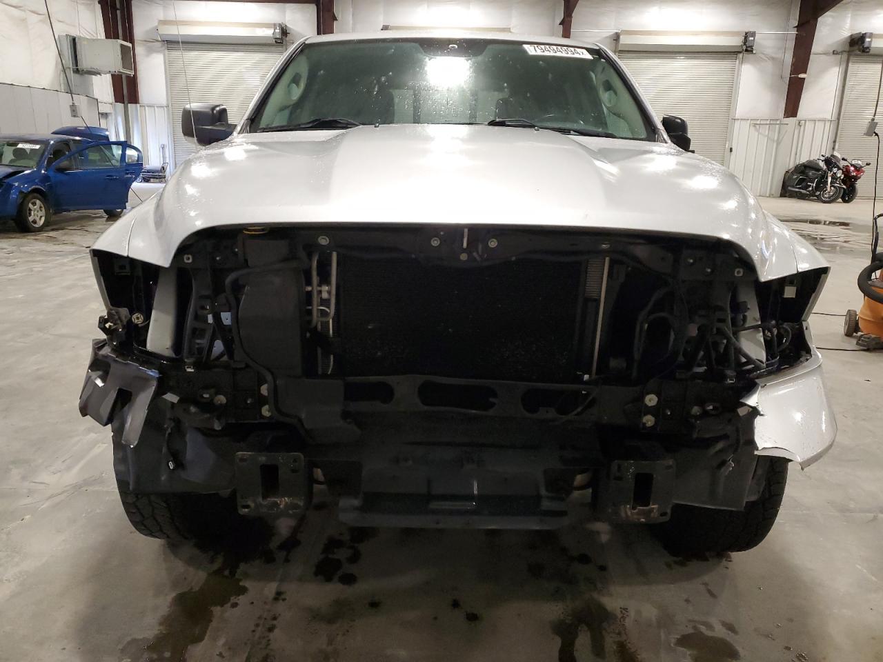 2017 RAM 1500 SLT - Image 5