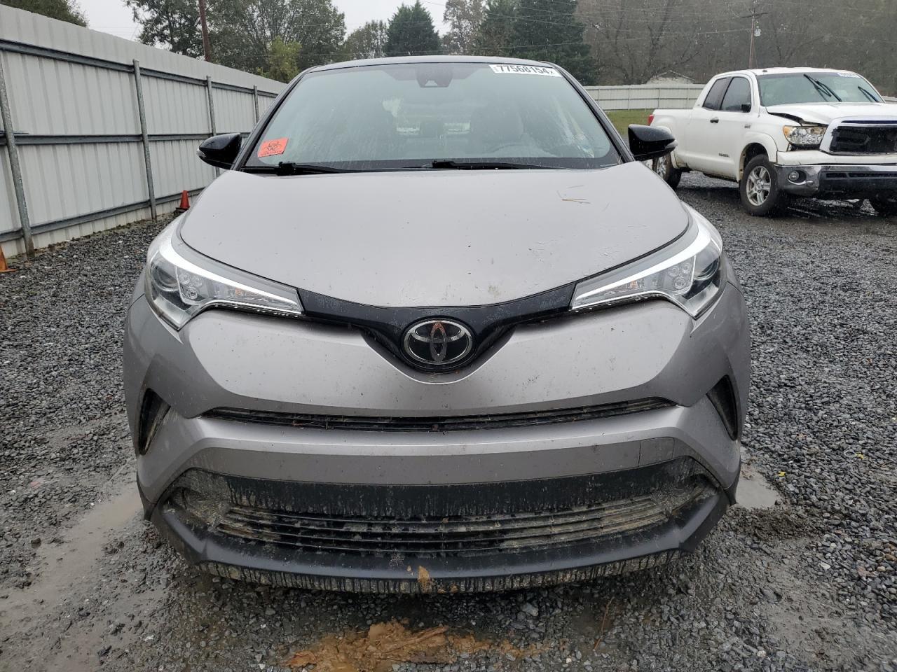 2019 TOYOTA C-HR XLE - Фото 5