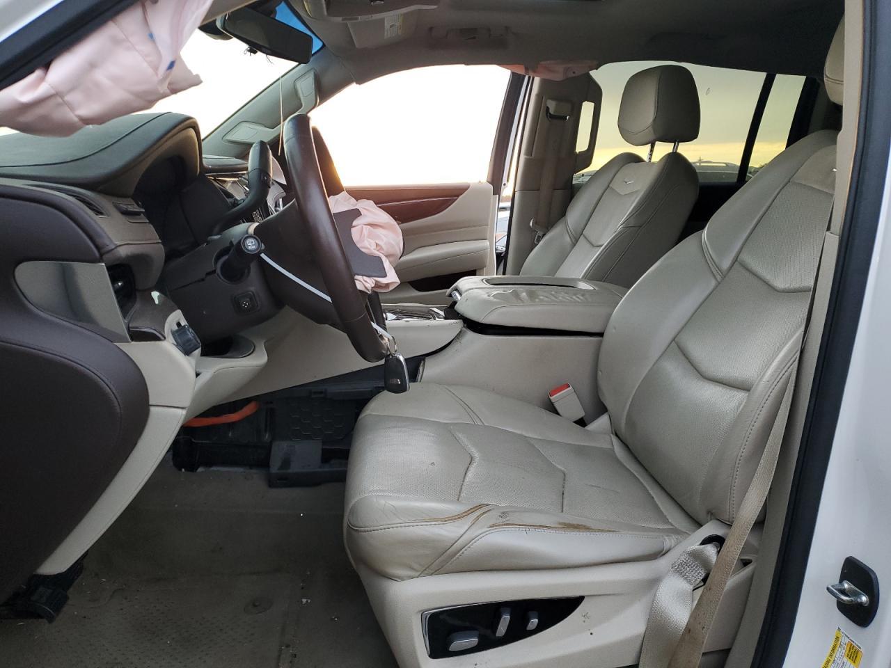 2017 CADILLAC ESCALADE E - Image 7