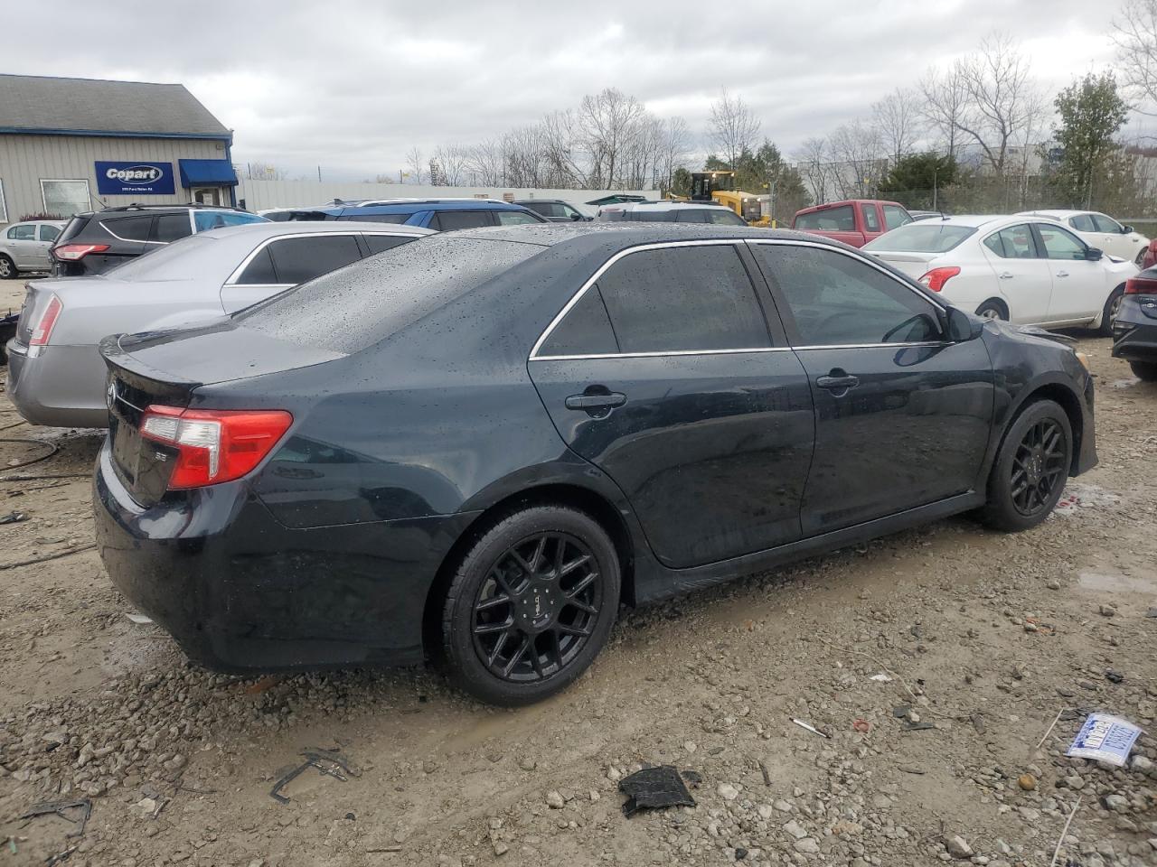 2014 TOYOTA CAMRY L - Image 3