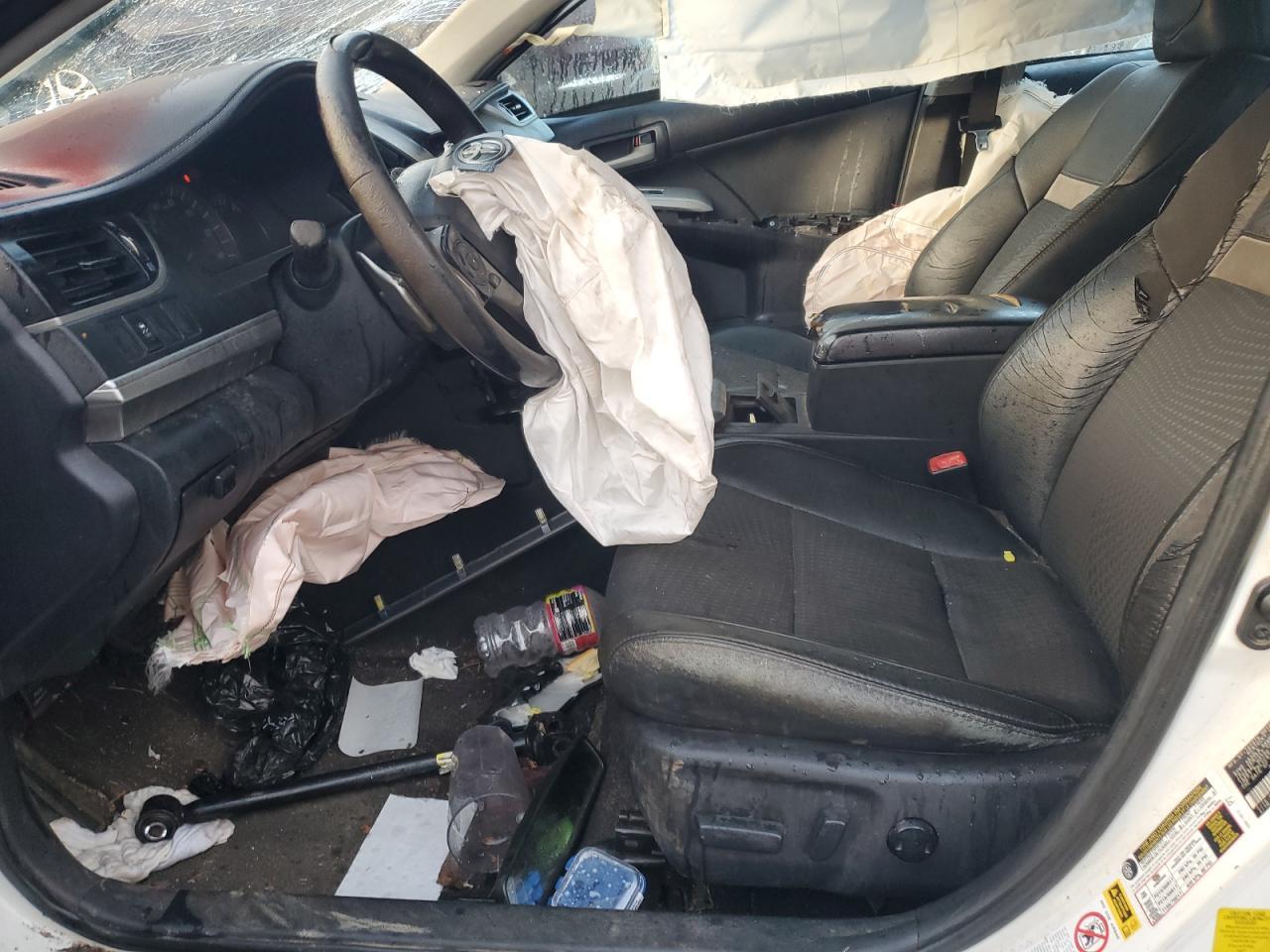 2014 TOYOTA CAMRY L - Image 7