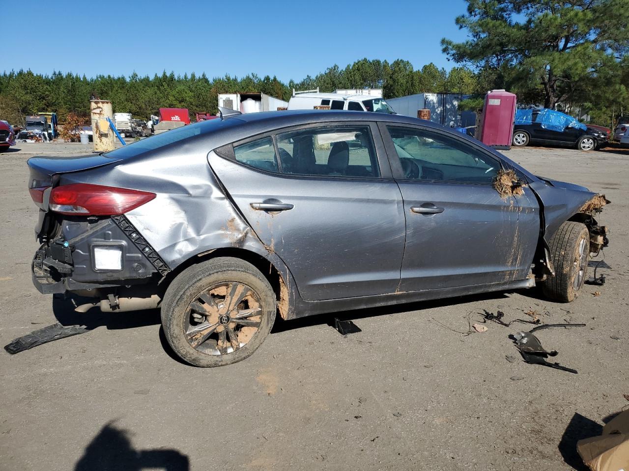 2018 HYUNDAI ELANTRA SE - Image 3