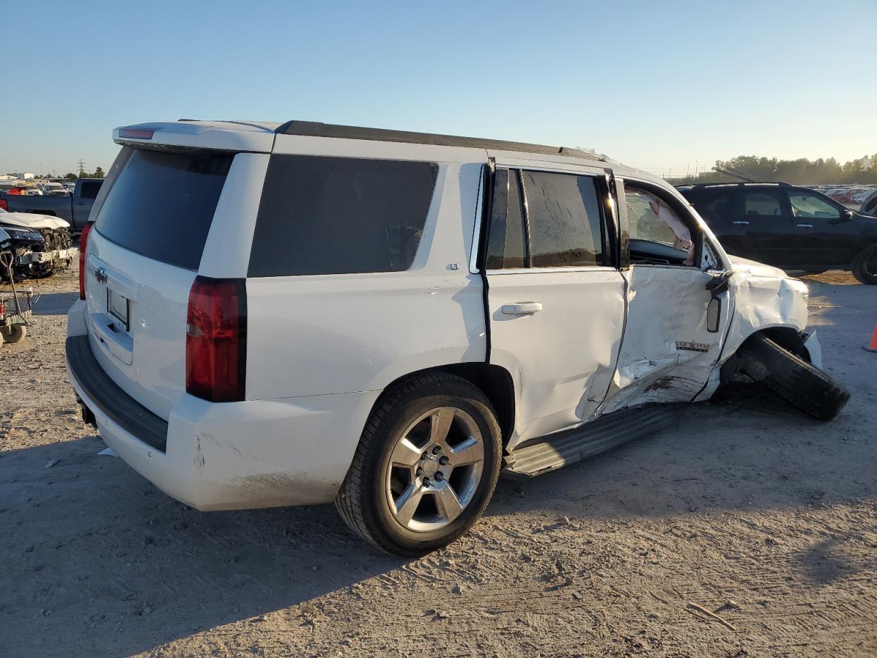2015 CHEVROLET TAHOE C150 - Image 3