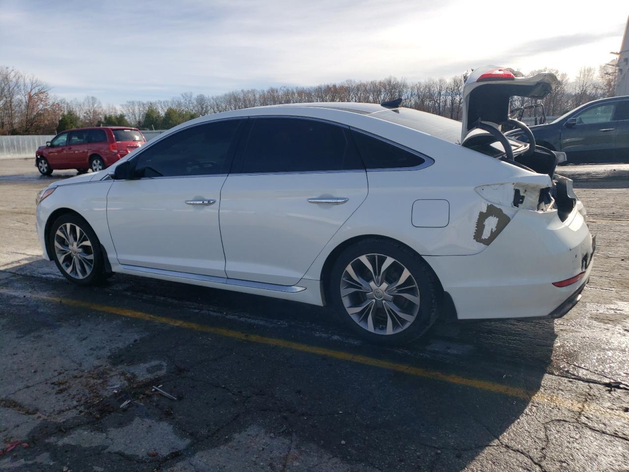 2017 HYUNDAI SONATA SPO - Image 2
