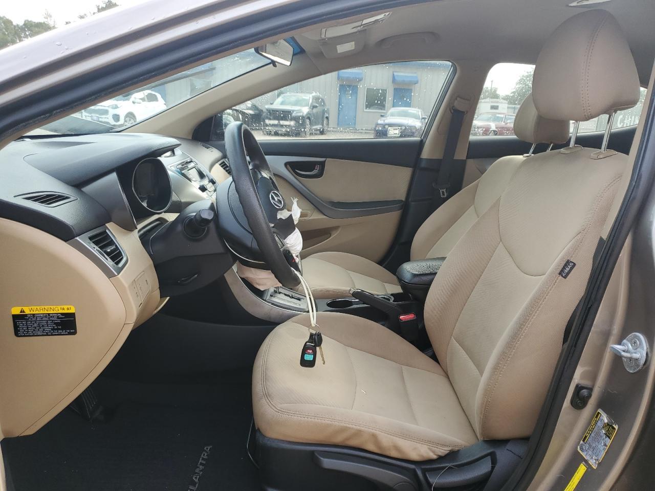 2013 HYUNDAI ELANTRA GL - Image 7