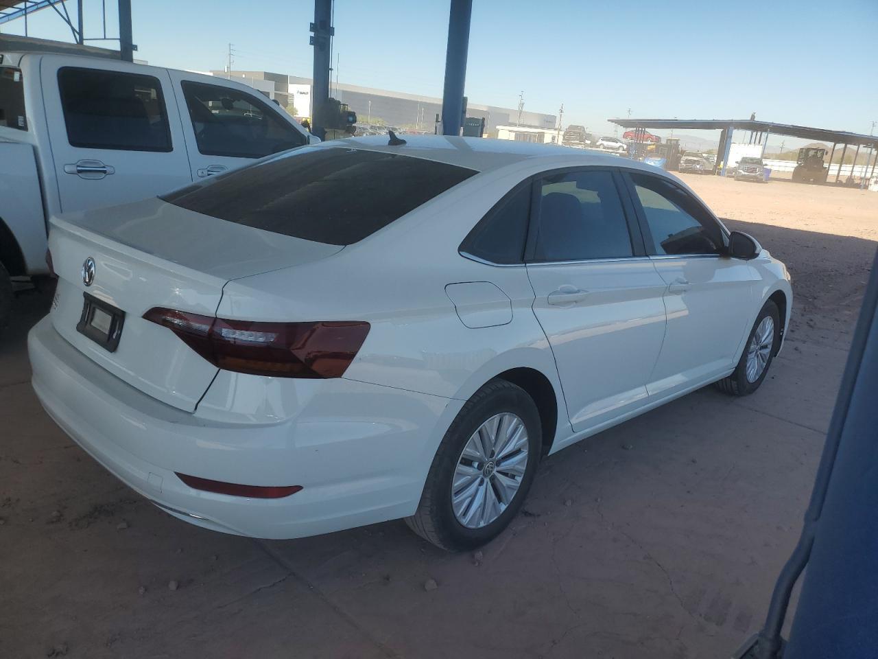 2019 VOLKSWAGEN JETTA S - Фото 3