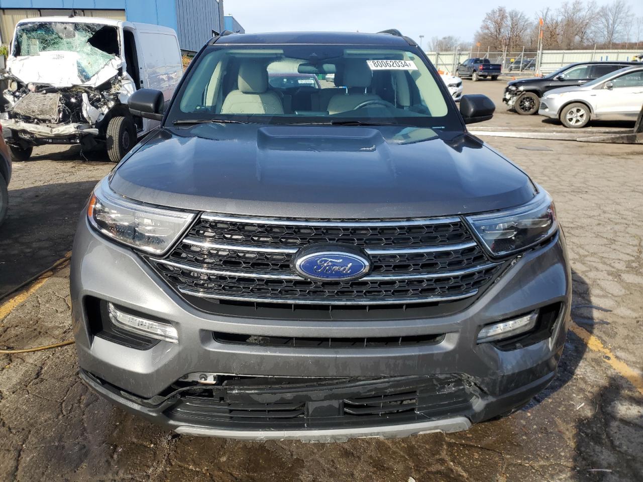 2023 FORD EXPLORER X - Image 5