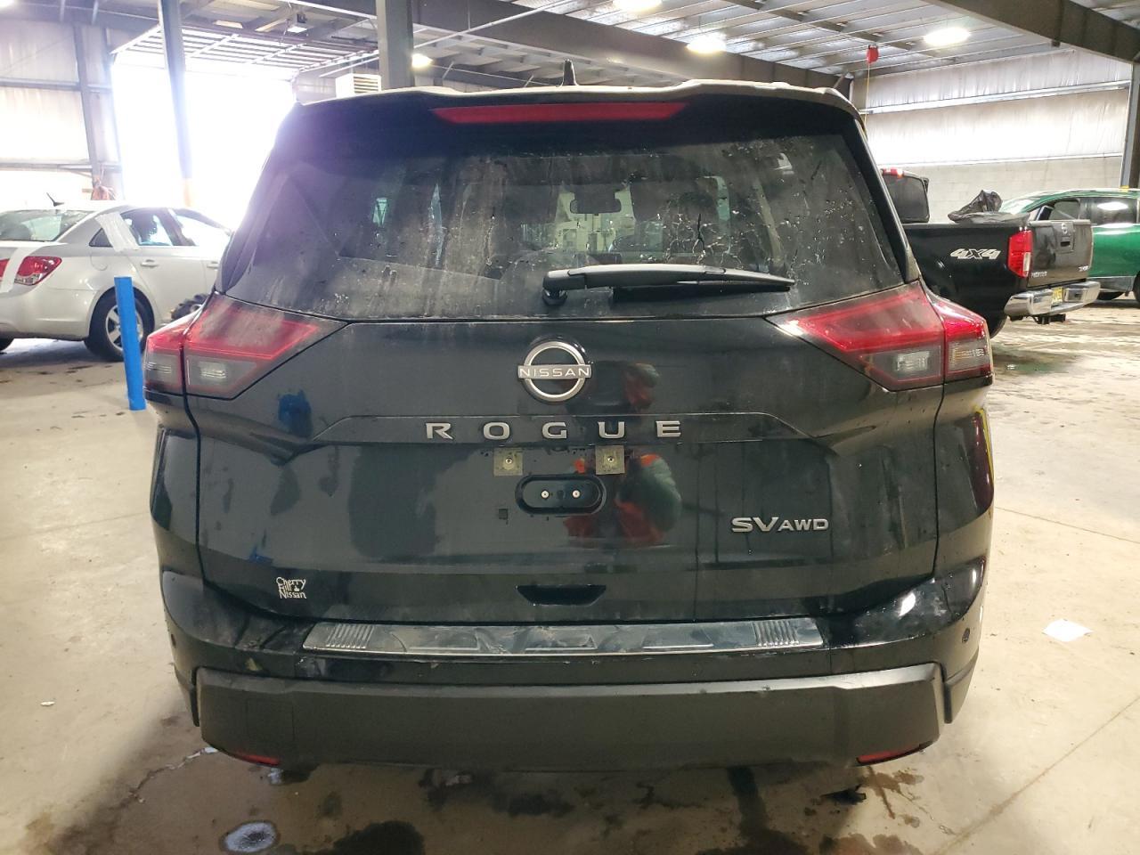 2024 NISSAN ROGUE SV - Фото 6
