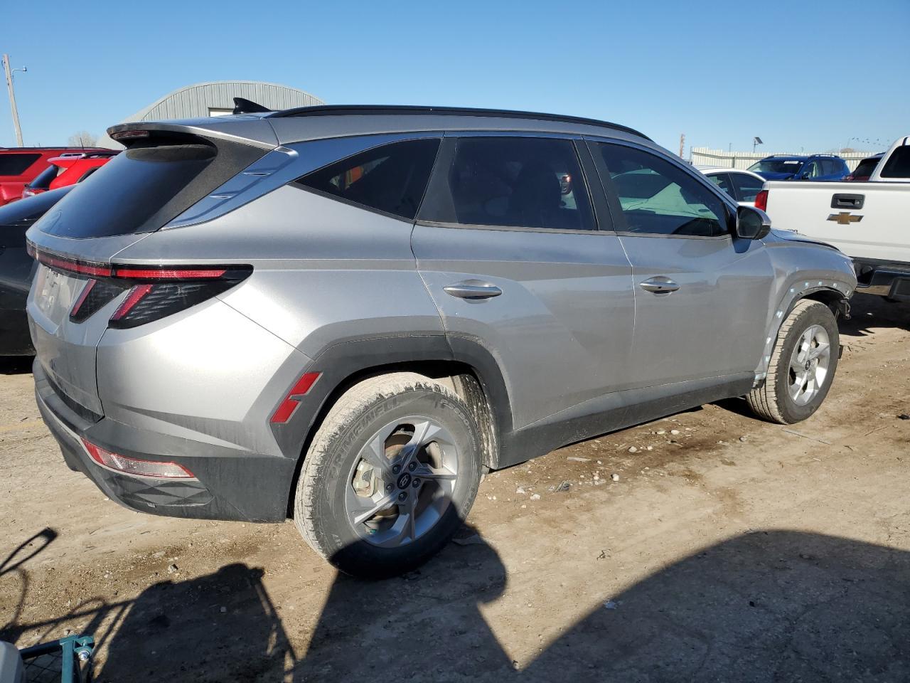 2022 HYUNDAI TUCSON SEL - Фото 3