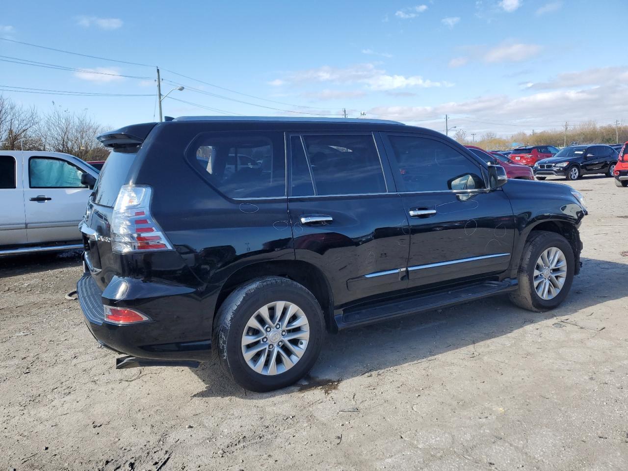 2017 LEXUS GX 460 - Image 3