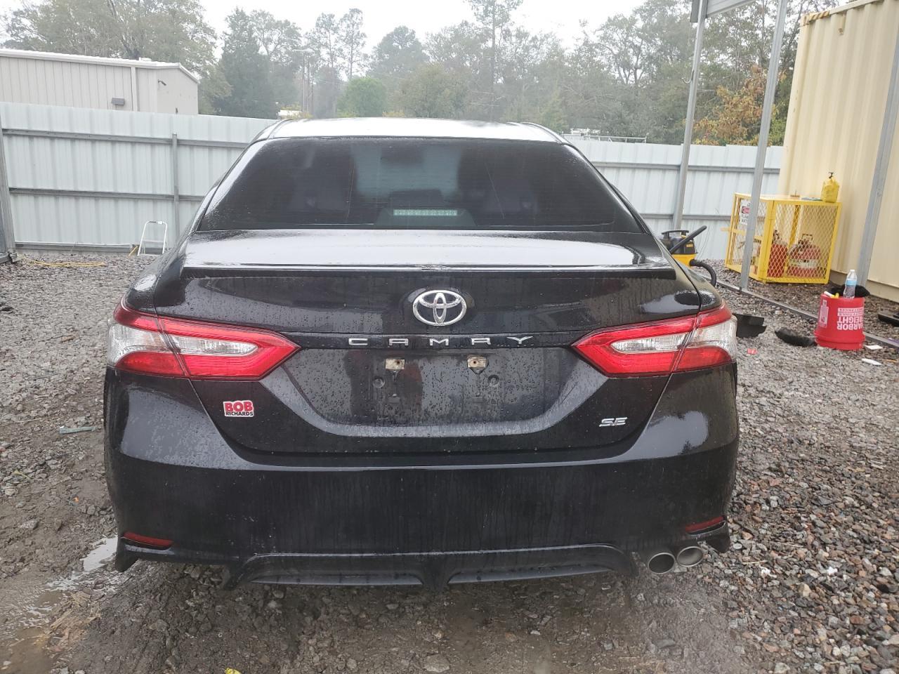2018 TOYOTA CAMRY L - Фото 6