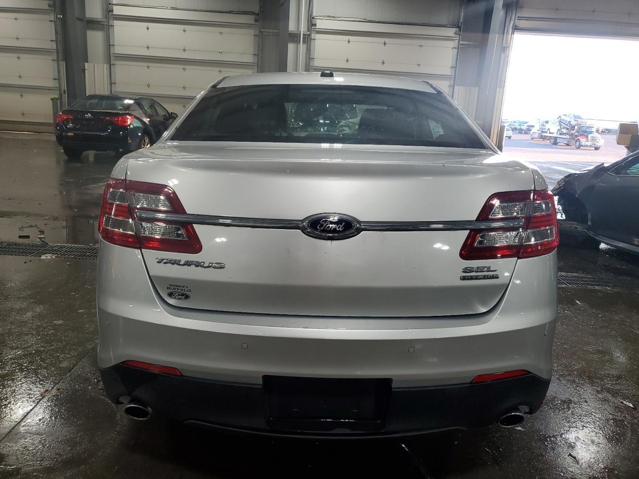 2014 FORD TAURUS SEL - Фото 6