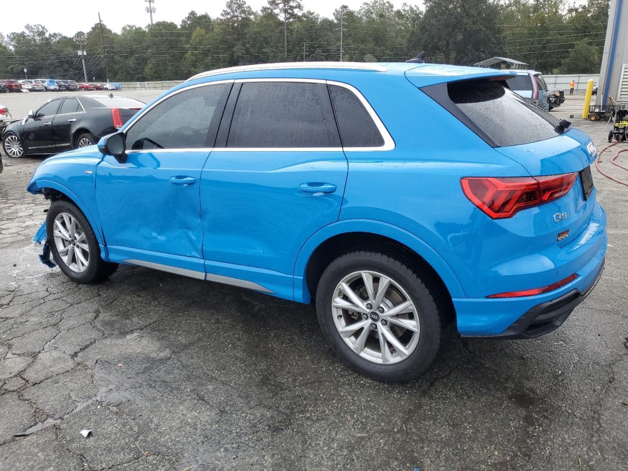 2021 AUDI Q3 PREMIUM - Image 2