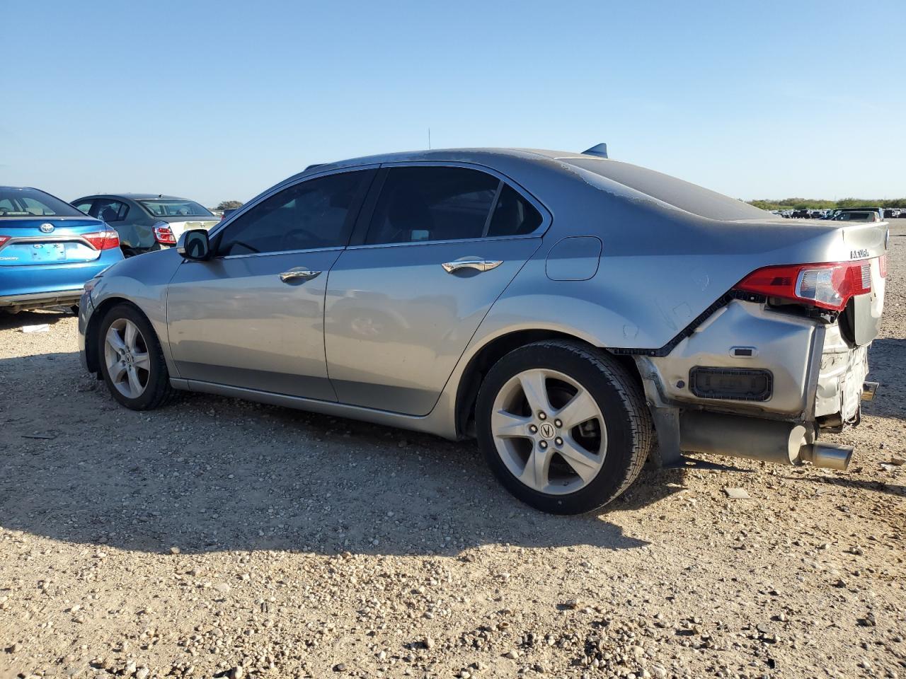 2010 ACURA TSX - Image 2
