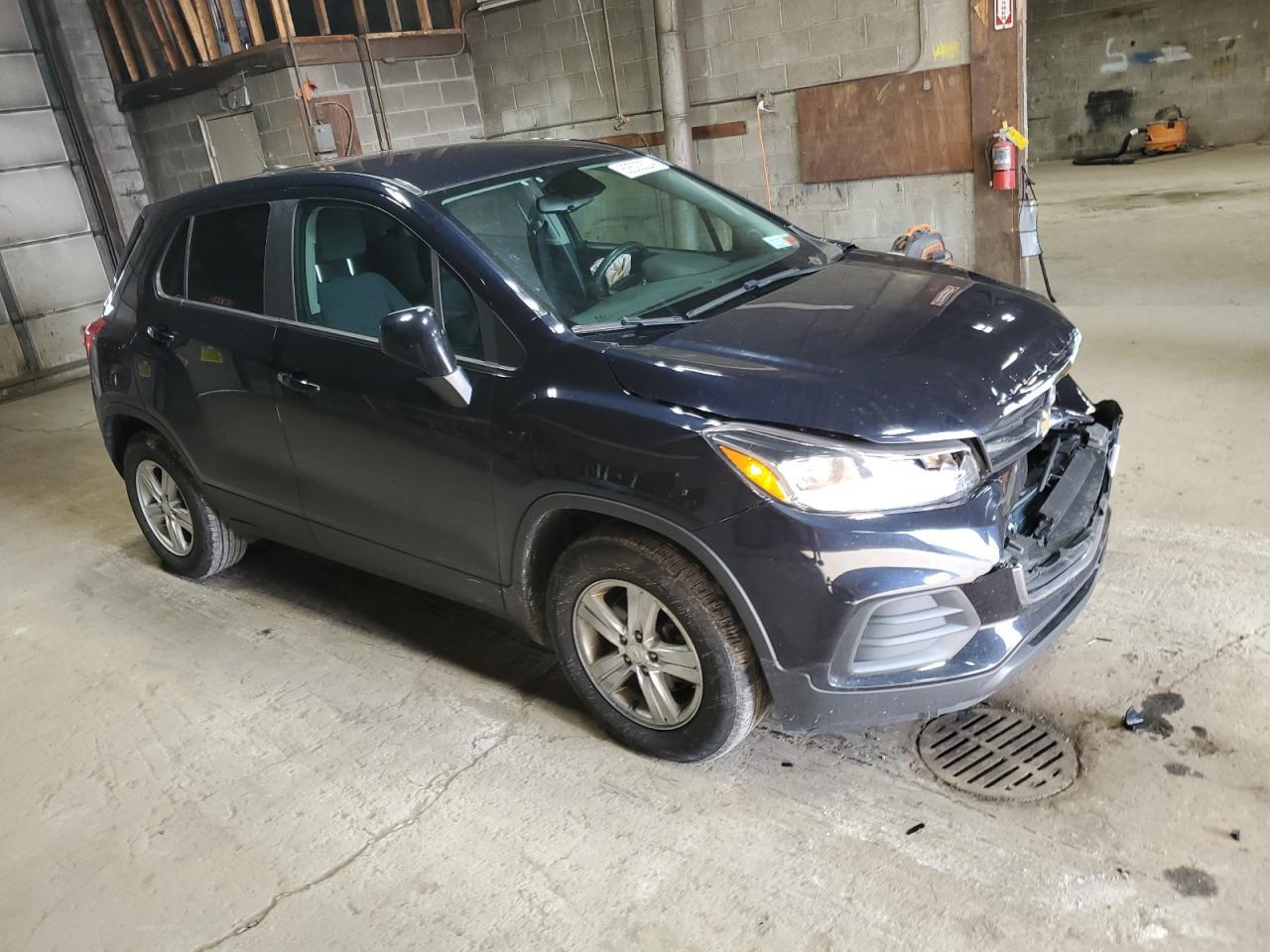 2021 CHEVROLET TRAX LS - Фото 4