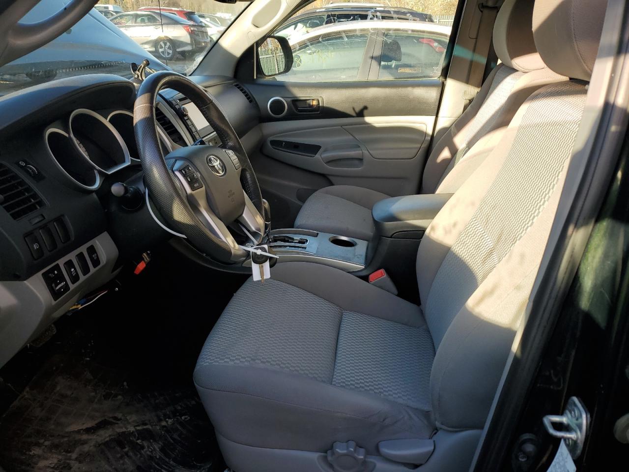 2013 TOYOTA TACOMA DOU - Фото 7