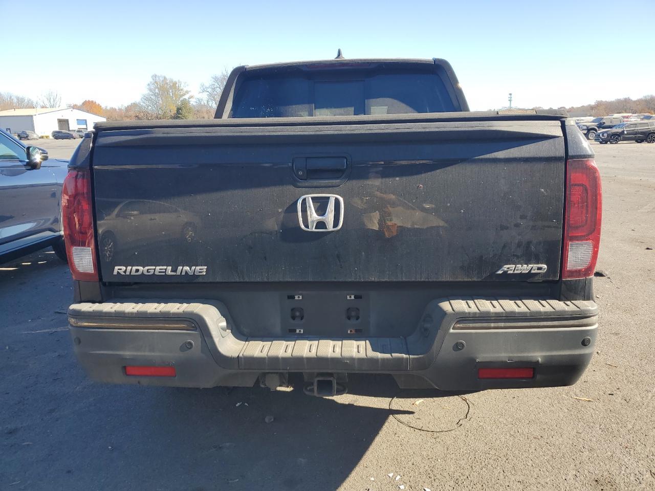 2018 HONDA RIDGELINE - Image 6