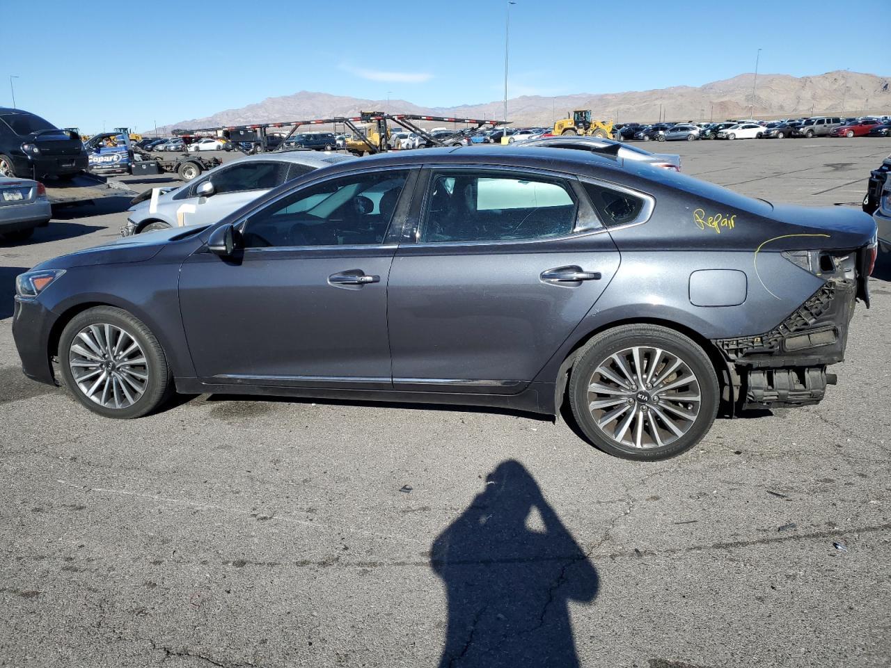 2017 KIA CADENZA PR - Image 2