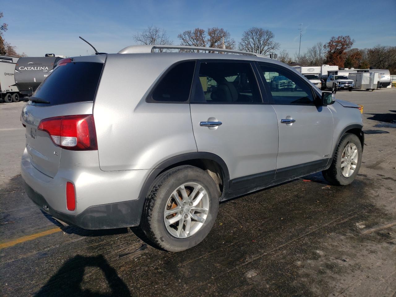 2015 KIA SORENTO LX - Image 3