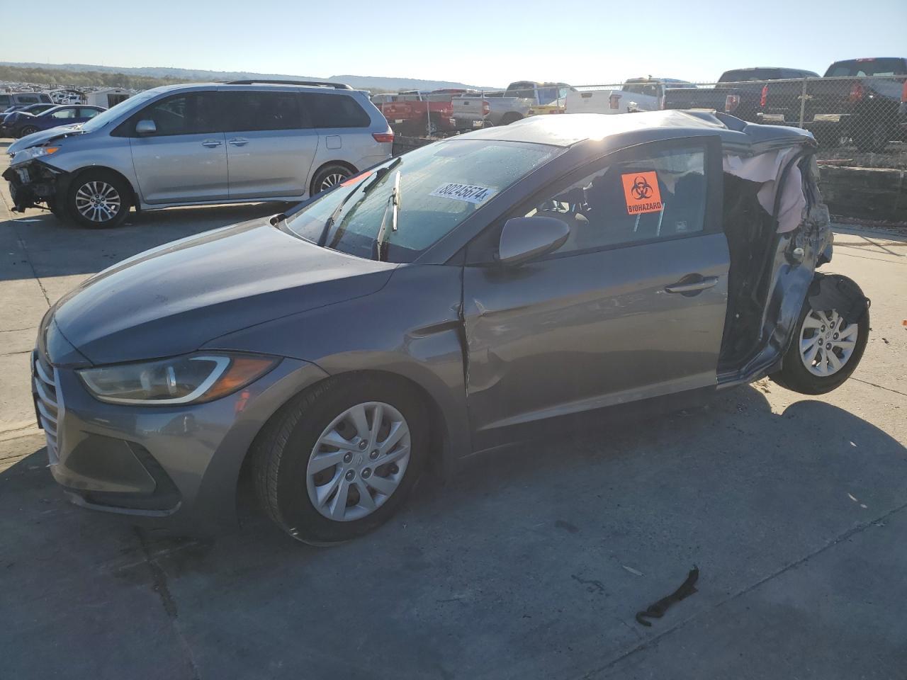 2018 HYUNDAI ELANTRA SE