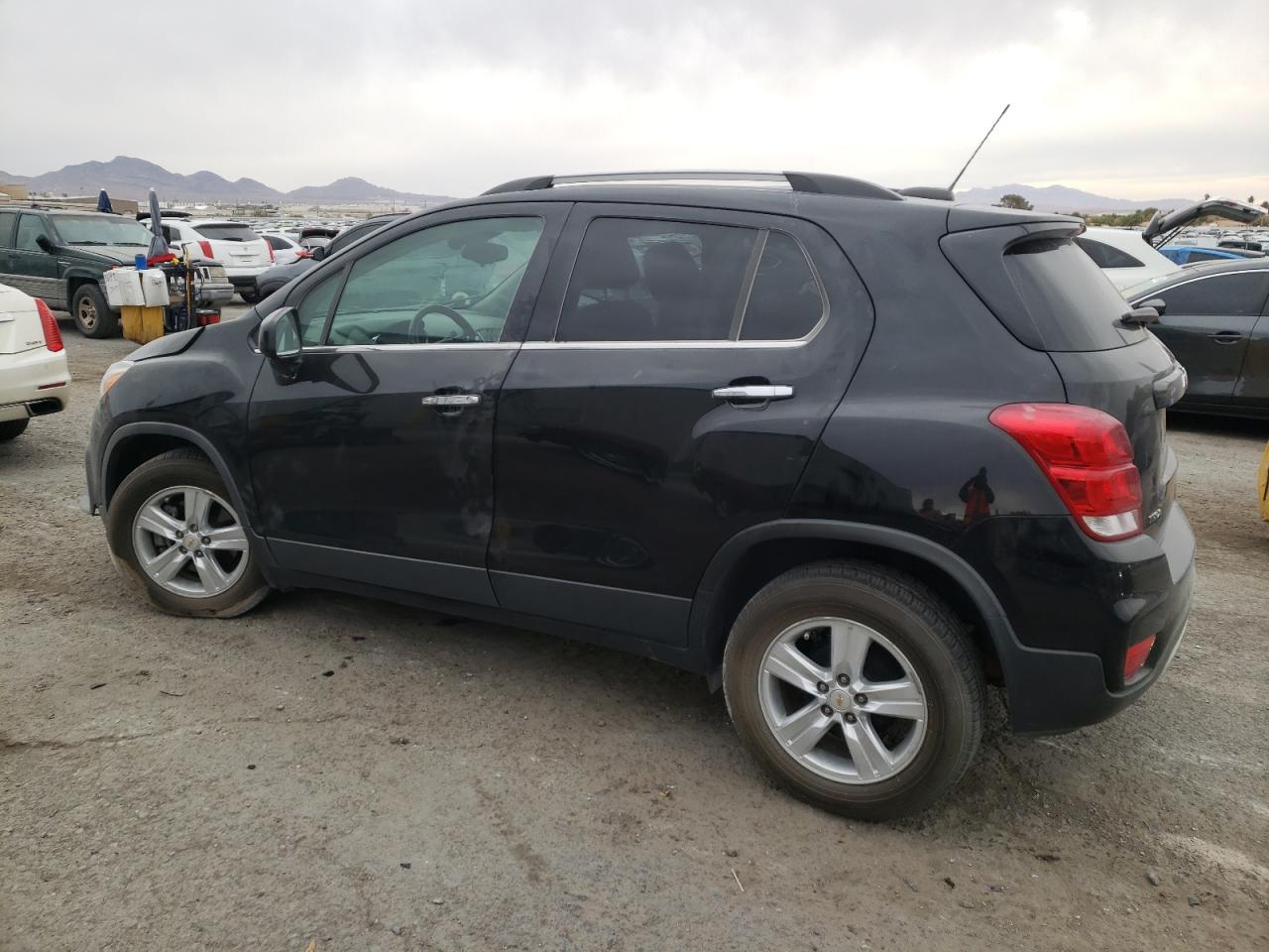 2019 CHEVROLET TRAX 1LT - Фото 2